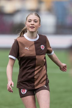 Bild 474 - wBJ FC St. Pauli - Walddoerfer SV : Ergebnis: 3:4